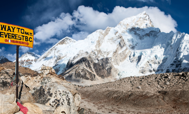 everest-base-camp-trek-with-helicopter-return