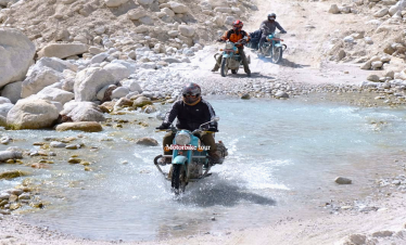 upper-mustang-motorbike-tour.png