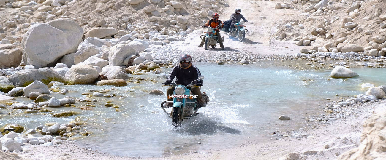 upper-mustang-motorbike-tour.png